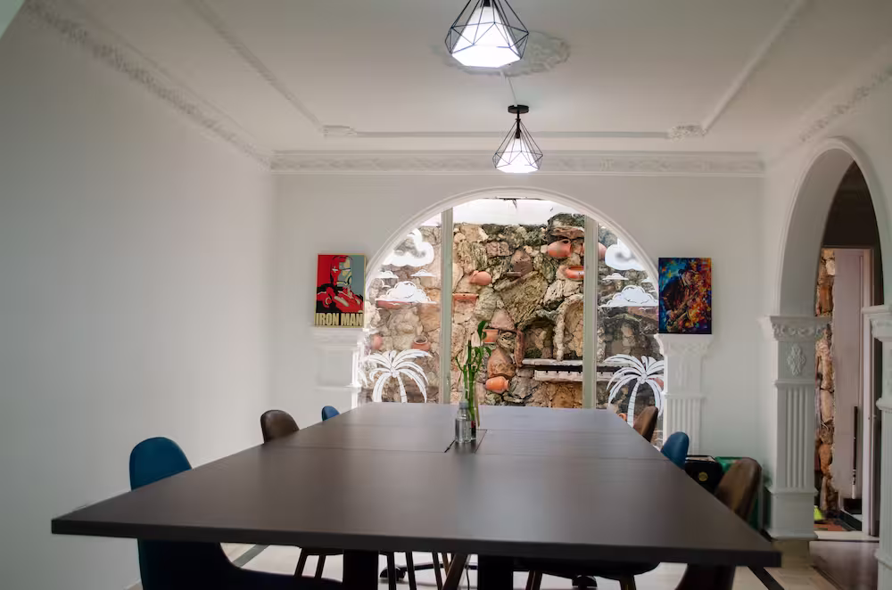 Hot Desk Sora Coworking